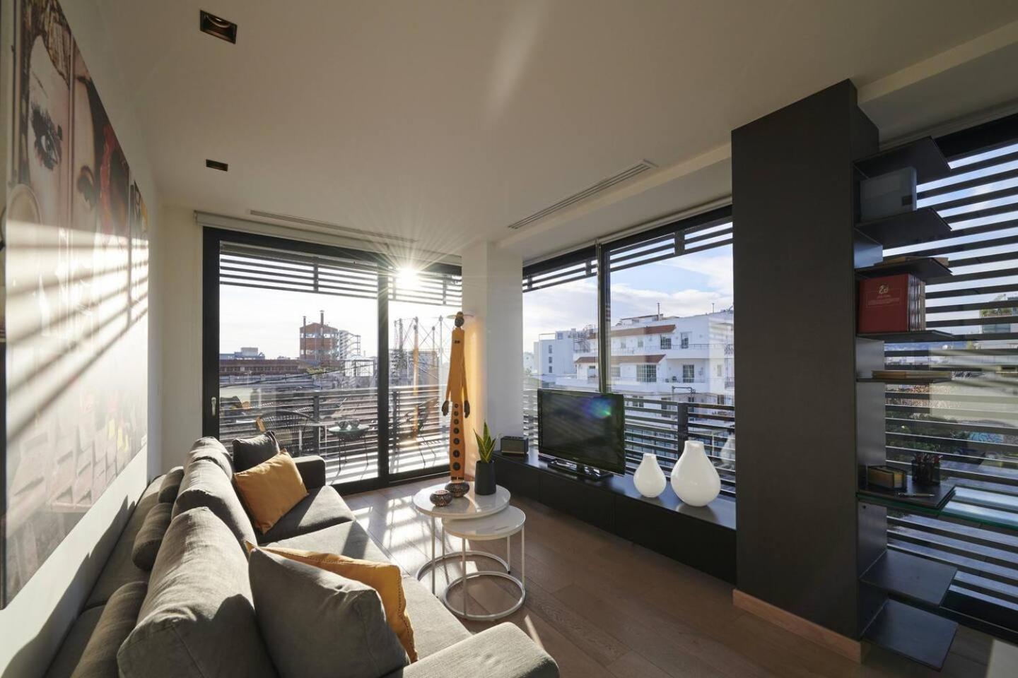 Ma Maison Nο 4, Downtown Loft , Short Walk To Acropolis, Ultra High Speed Internet 500 Mbps, Parking Upon Request, 1' From Metro Station Atina Dış mekan fotoğraf